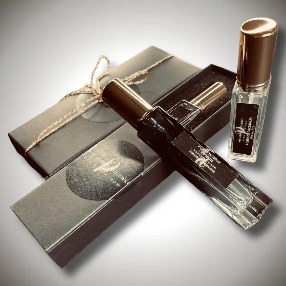 Opus III The Library Collection EDP - odlewka perfum zapakowana